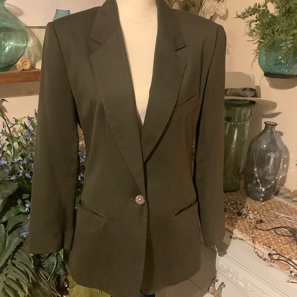 Jackets & Blazers - Vintage Susan Barry olive green blazer Size 8
